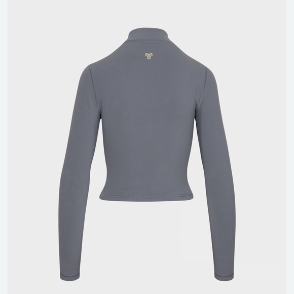 Aritzia TNA Butter Limit Zip-Up - Picture 8 of 16